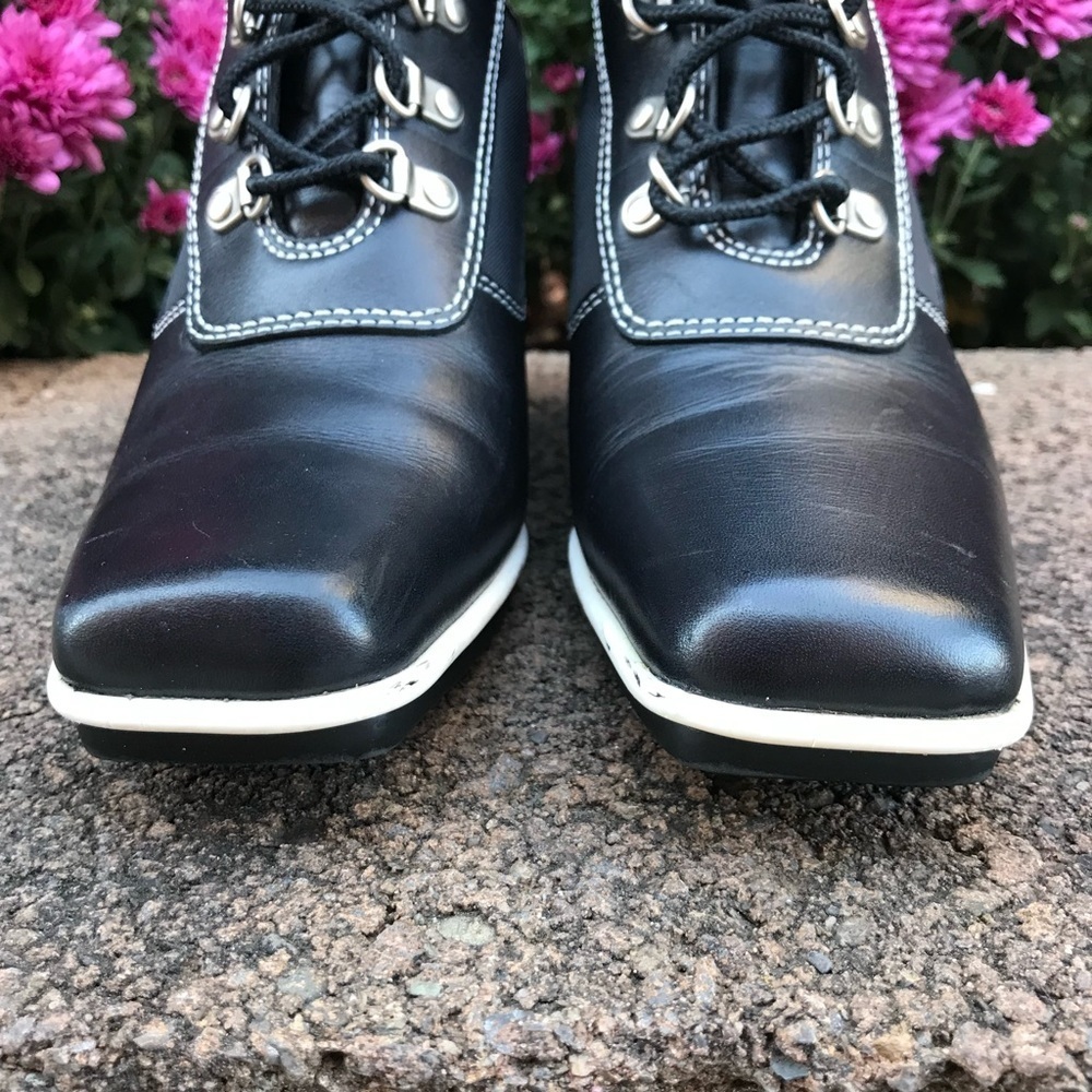 TIMBERLAND Hill Wedge Ankle Boots Size 5.5 Leather lace-up Black with White trim - Picture 9 of 16